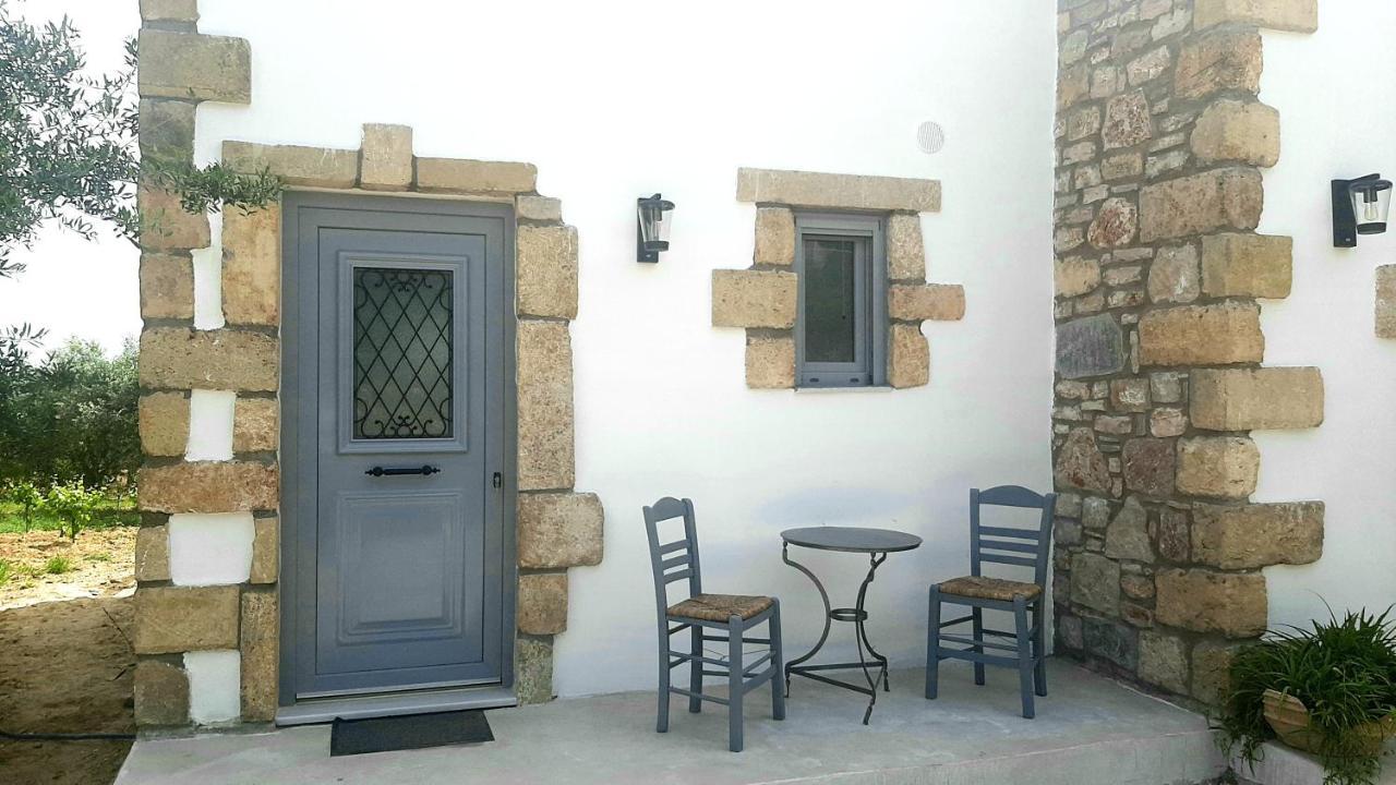 Koroni Stone House, Newly Built Studios By The Sea Extérieur photo