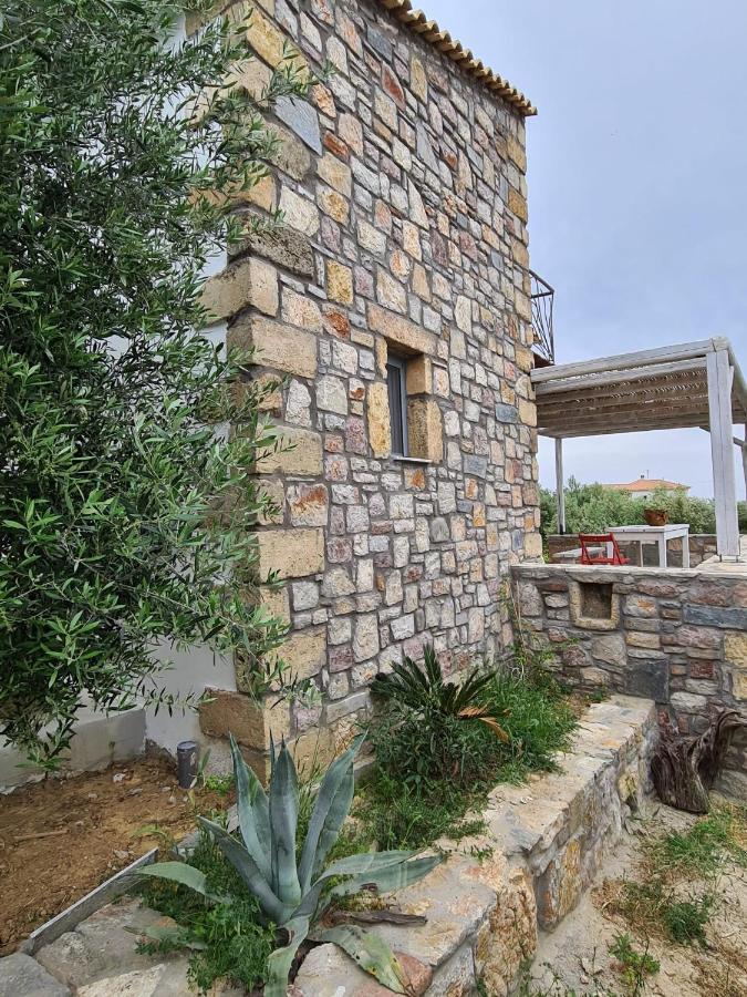 Koroni Stone House, Newly Built Studios By The Sea Extérieur photo