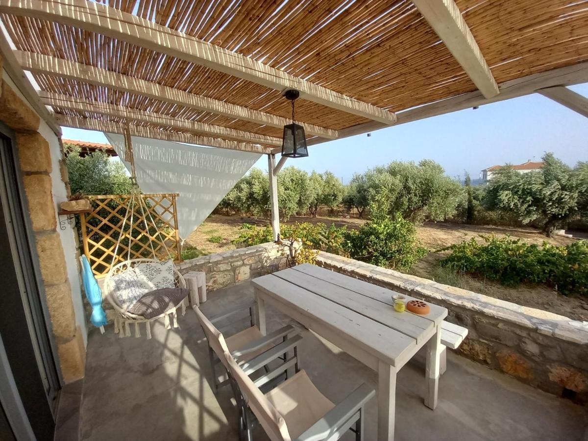Koroni Stone House, Newly Built Studios By The Sea Extérieur photo